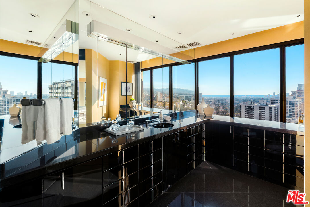 10560 Wilshire Blvd Unit: 1803