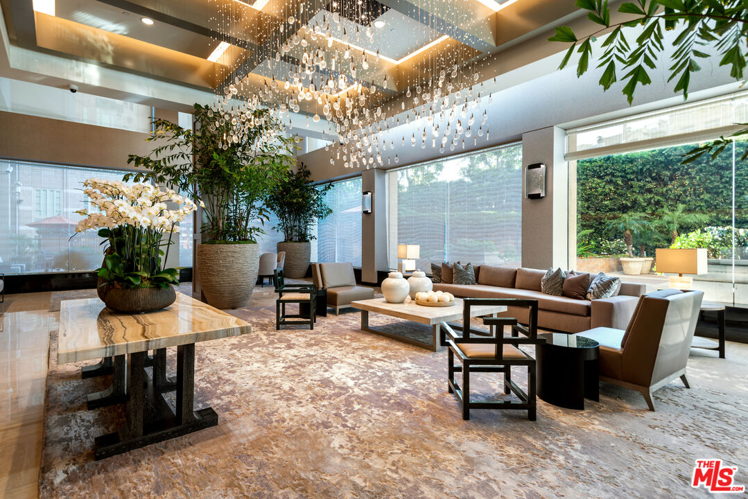 10560 Wilshire Blvd Unit: 1803