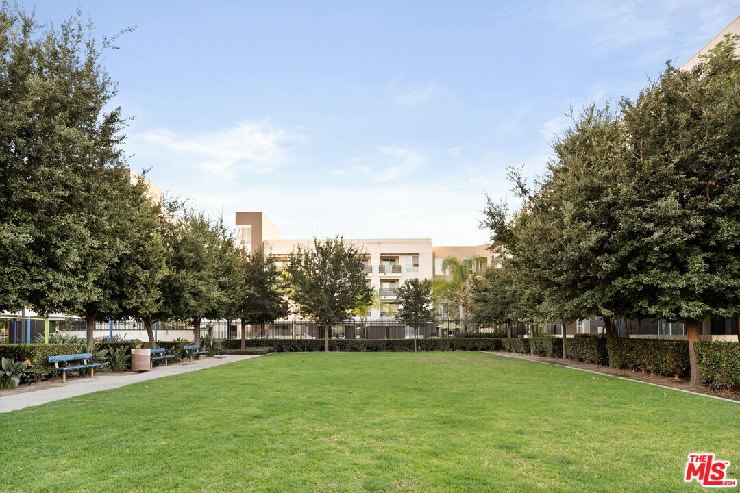 939 E Mason Ln Unit: 59
