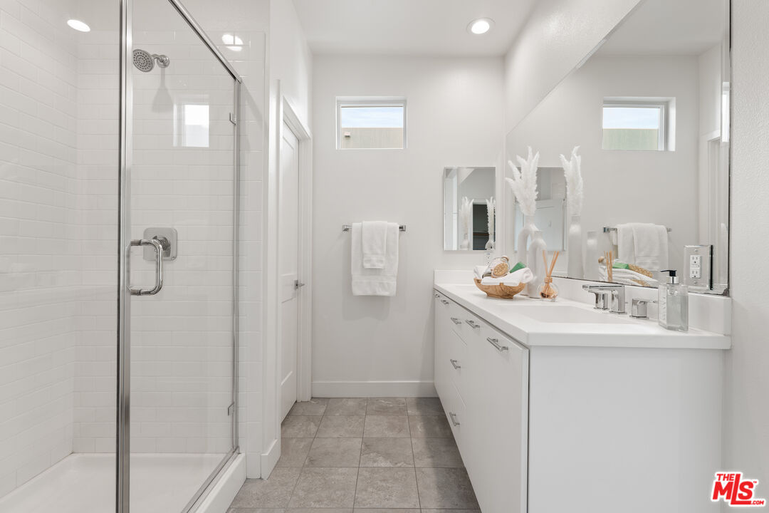 939 E Mason Ln Unit: 59