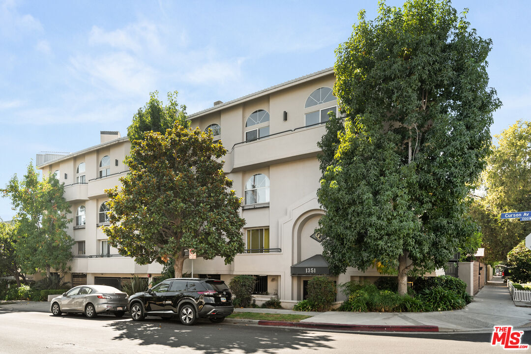 1351 N Curson Ave Unit: PH1