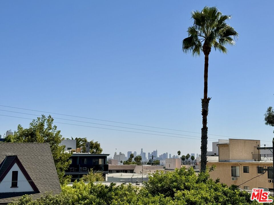 1351 N Curson Ave Unit: PH1