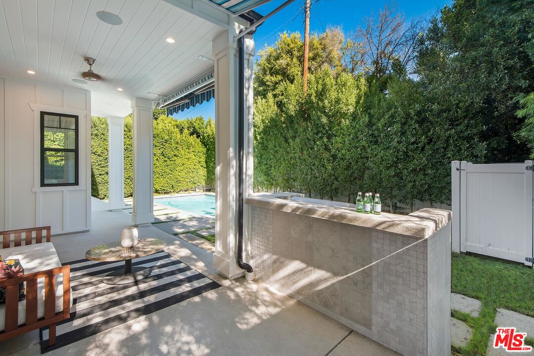 4152 Sunnyslope Ave