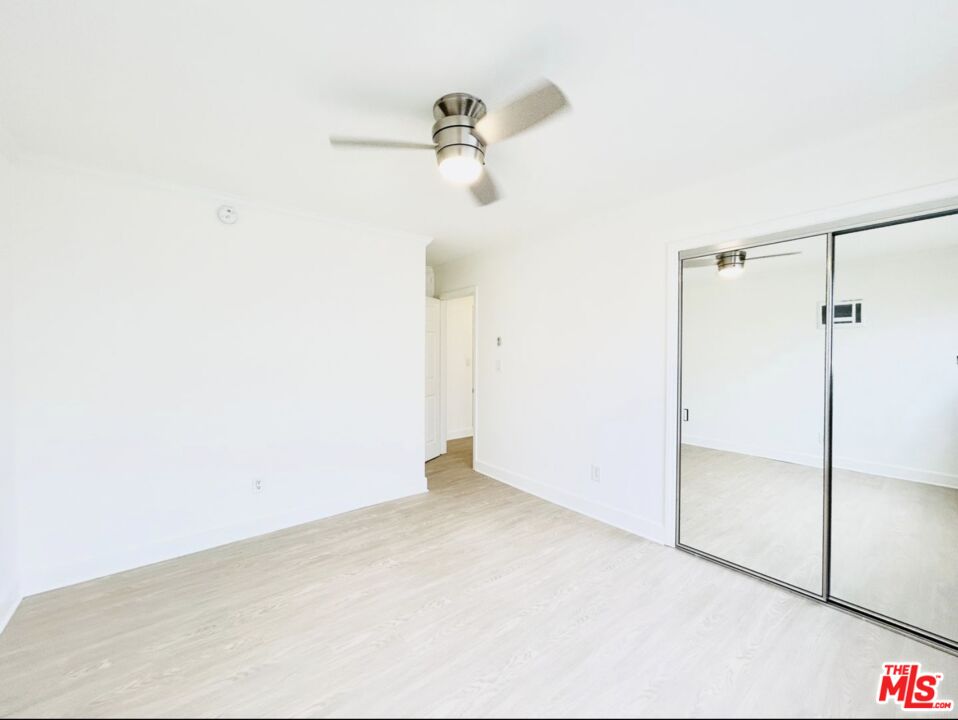 1827 Veteran Ave