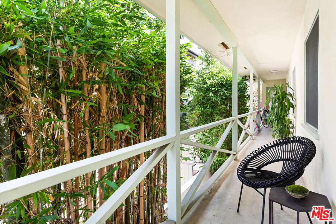 1325 Washington Ave Unit: F