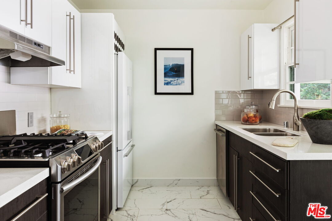 1325 Washington Ave Unit: F