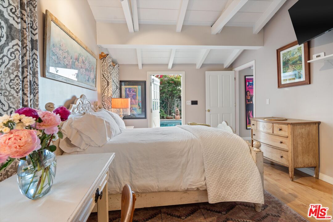 3844 BUENA PARK DR