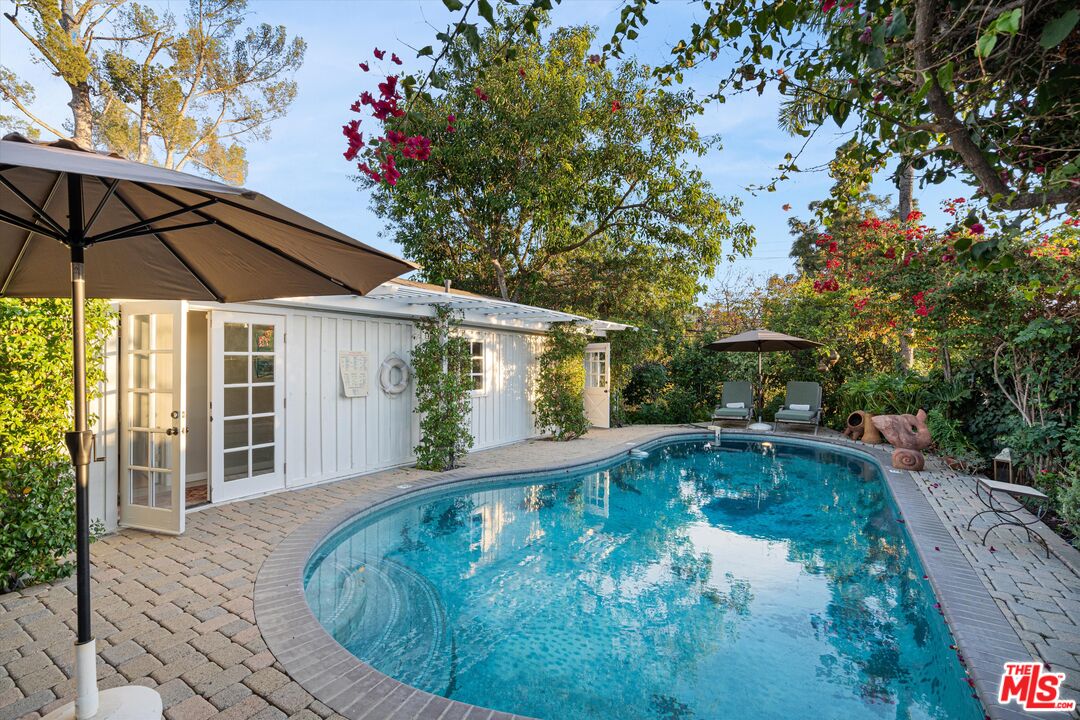 3844 BUENA PARK DR