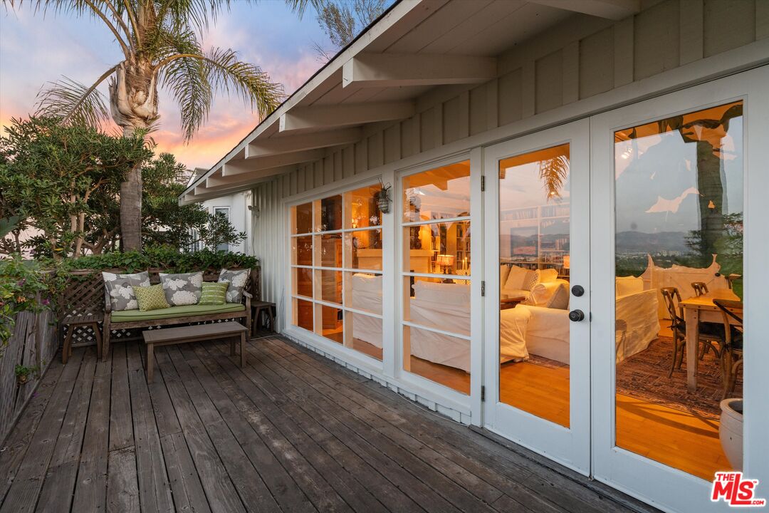 3844 BUENA PARK DR