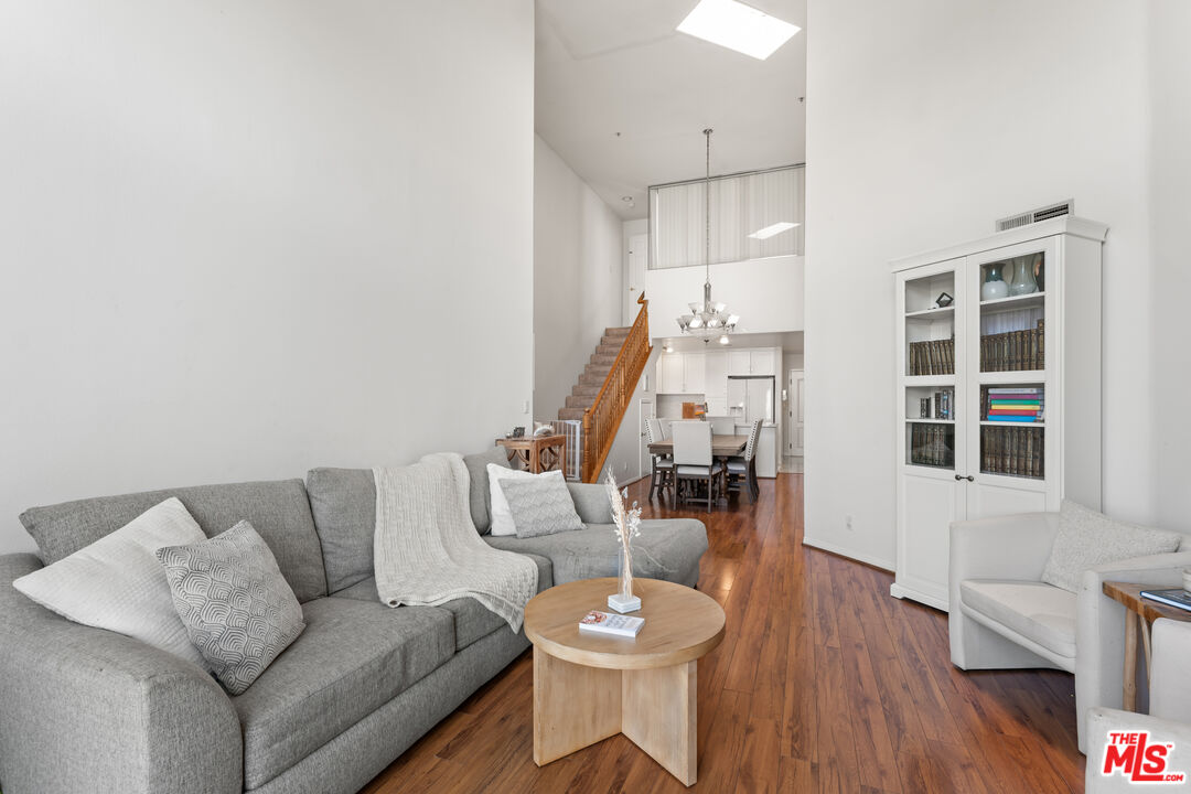 1211 S Shenandoah St Unit: 302