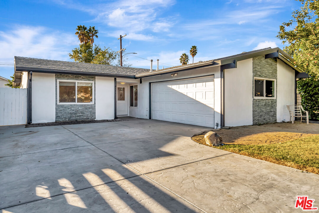 8151 Aldea Ave