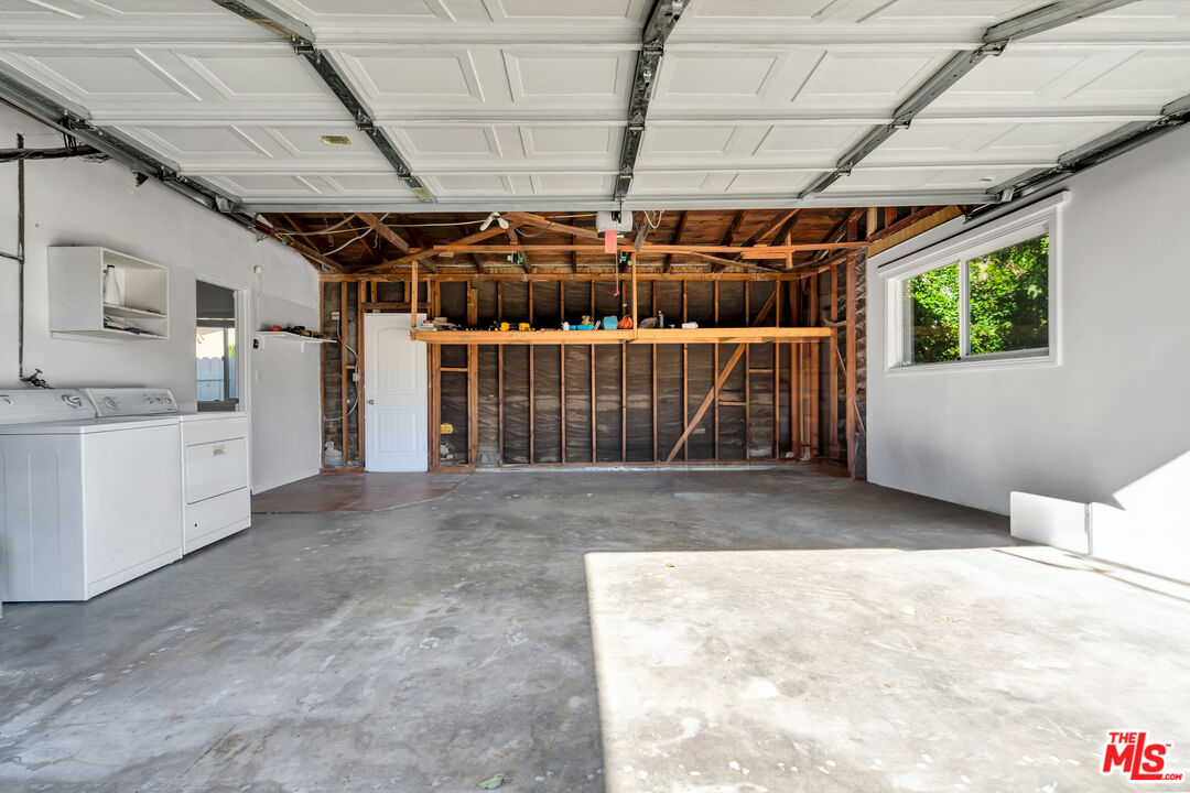 8151 Aldea Ave