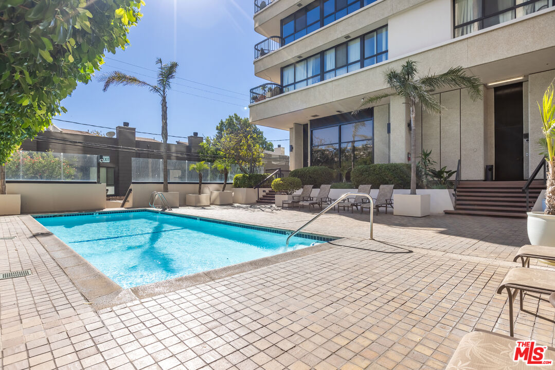 10790 Wilshire Blvd Unit: 301