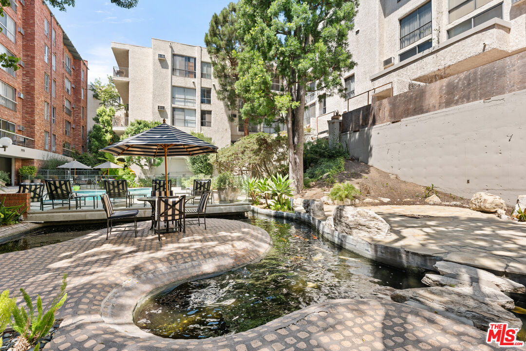 1440 Veteran Ave Unit: 538