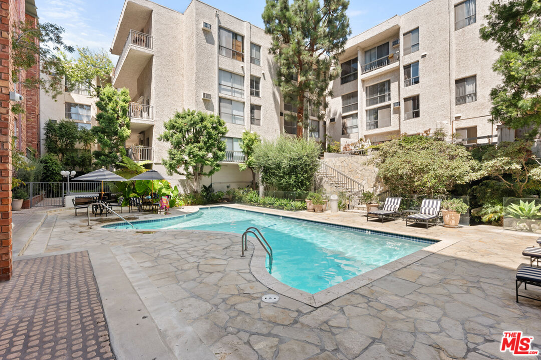 1440 Veteran Ave Unit: 538