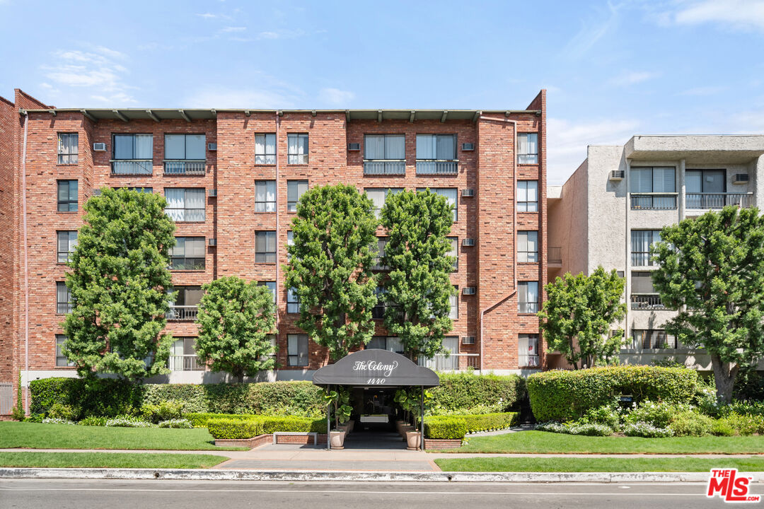 1440 Veteran Ave Unit: 538