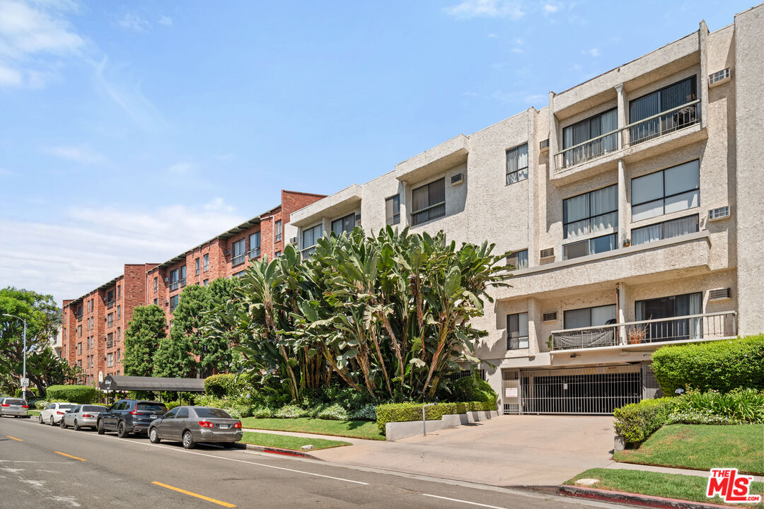 1440 Veteran Ave Unit: 538