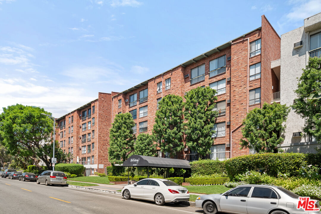 1440 Veteran Ave Unit: 538