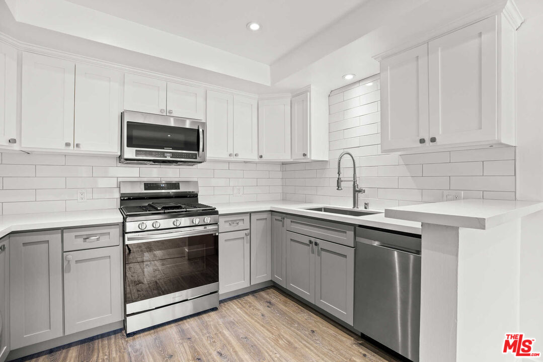 1328 Havenhurst Dr Unit: 109
