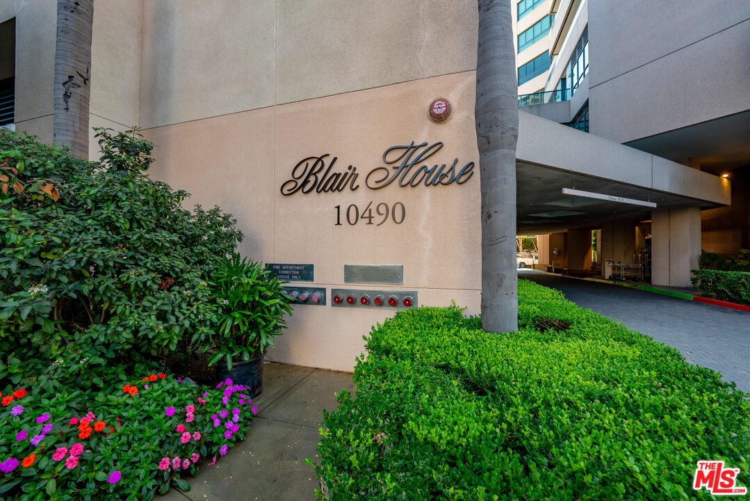 10490 Wilshire Blvd Unit: 303