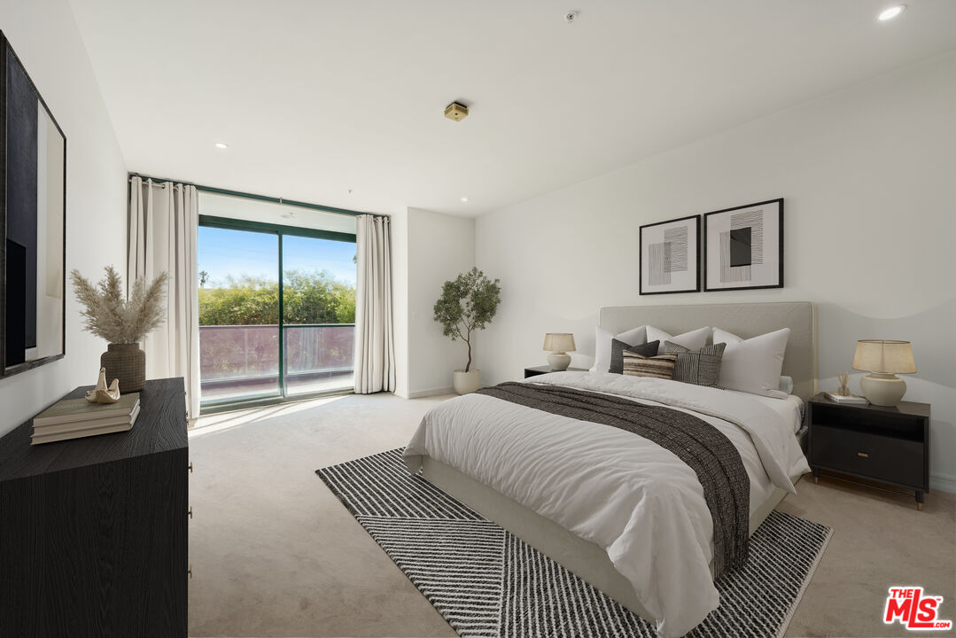 10490 Wilshire Blvd Unit: 303