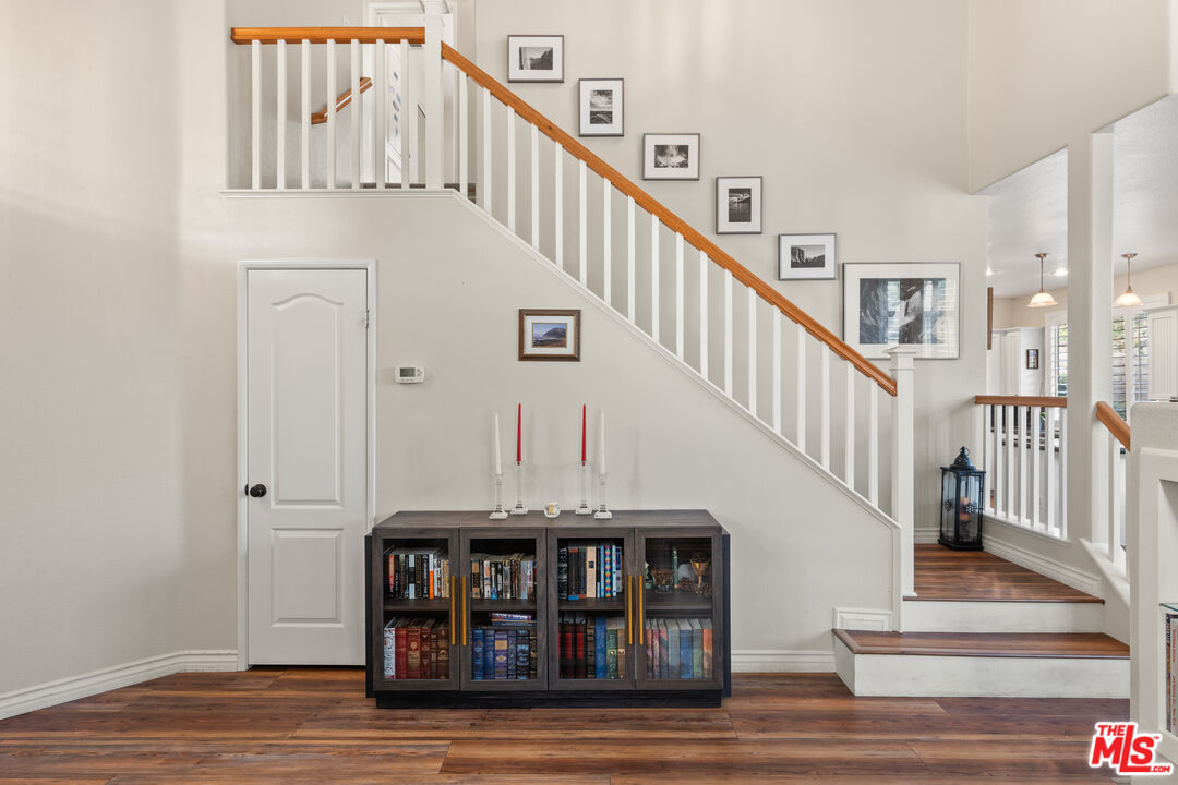 27870 Skycrest Cir
