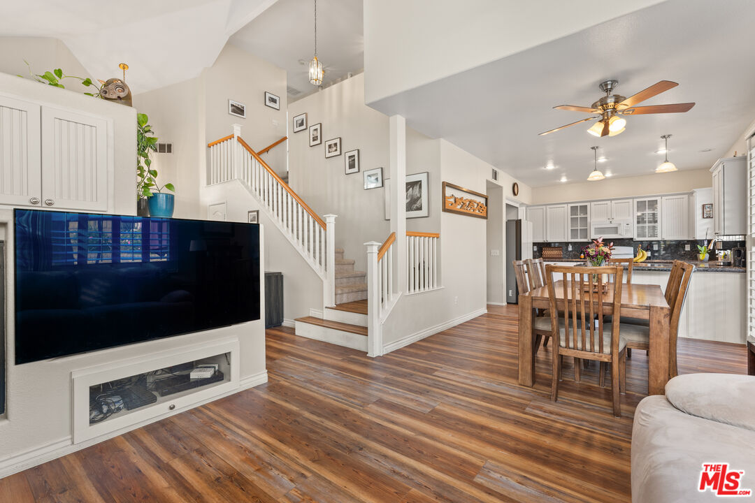 27870 Skycrest Cir
