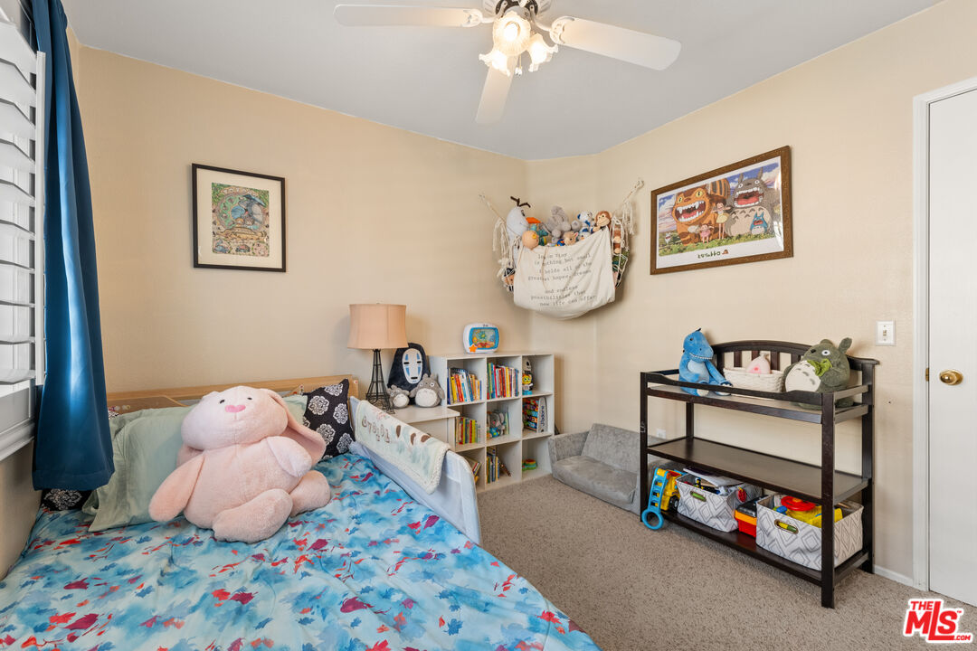 27870 Skycrest Cir