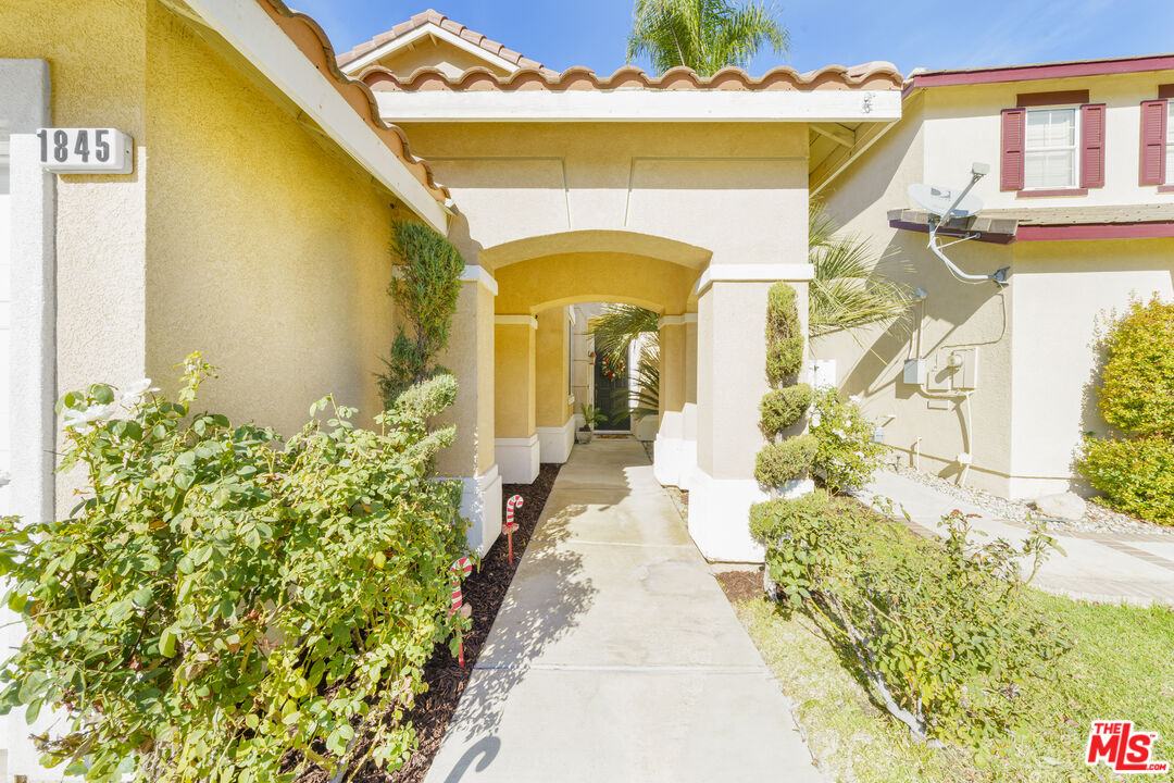 1845 Magia Cir