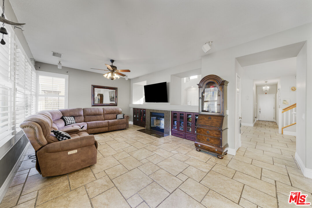 1845 Magia Cir