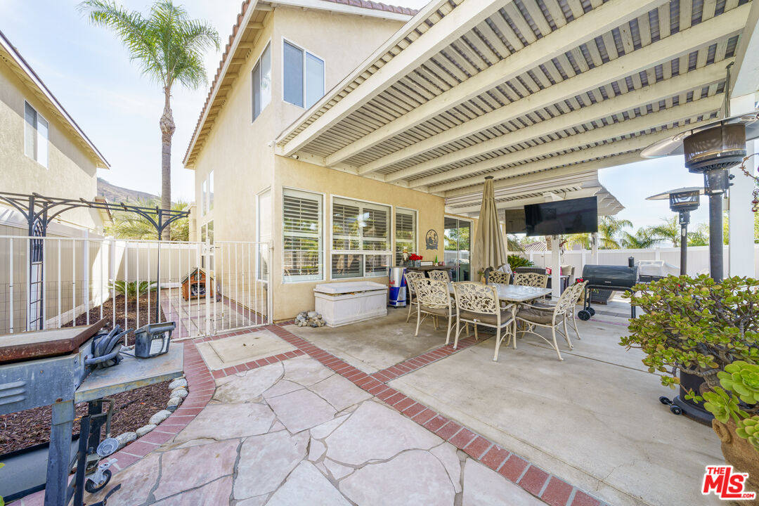 1845 Magia Cir