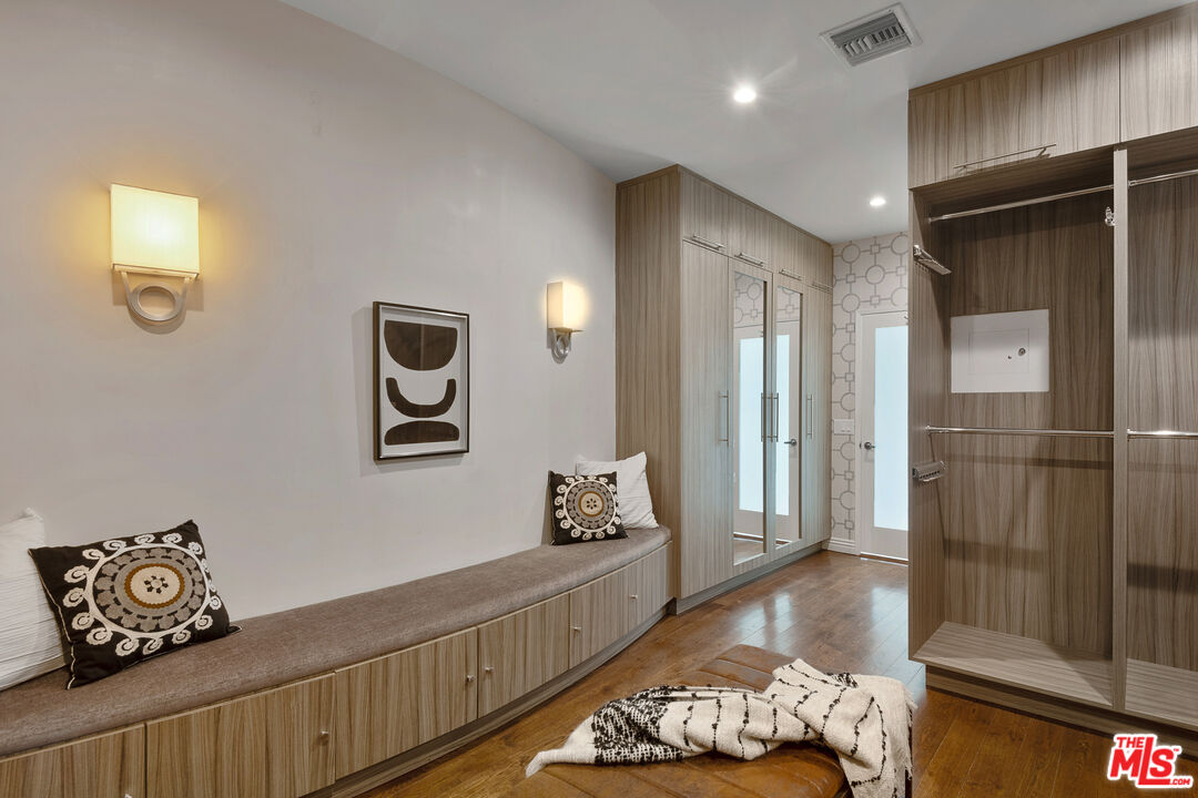 4139 Vicasa Dr