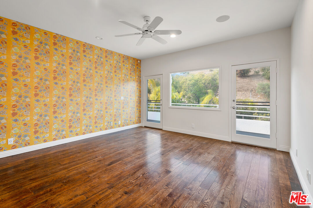 4139 Vicasa Dr