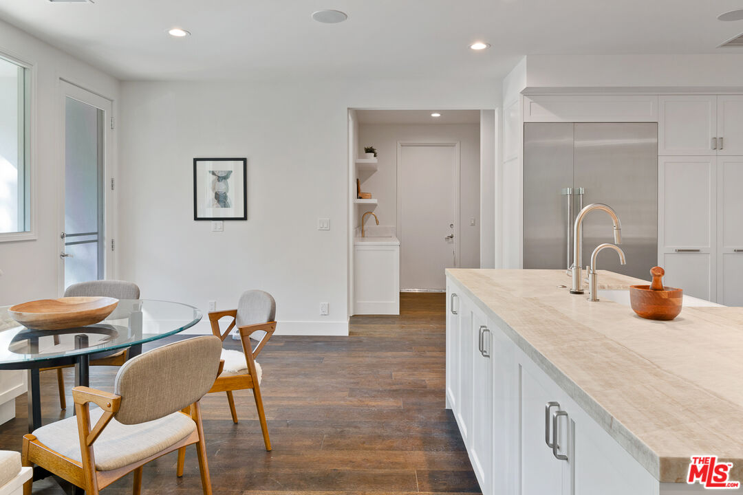 4139 Vicasa Dr