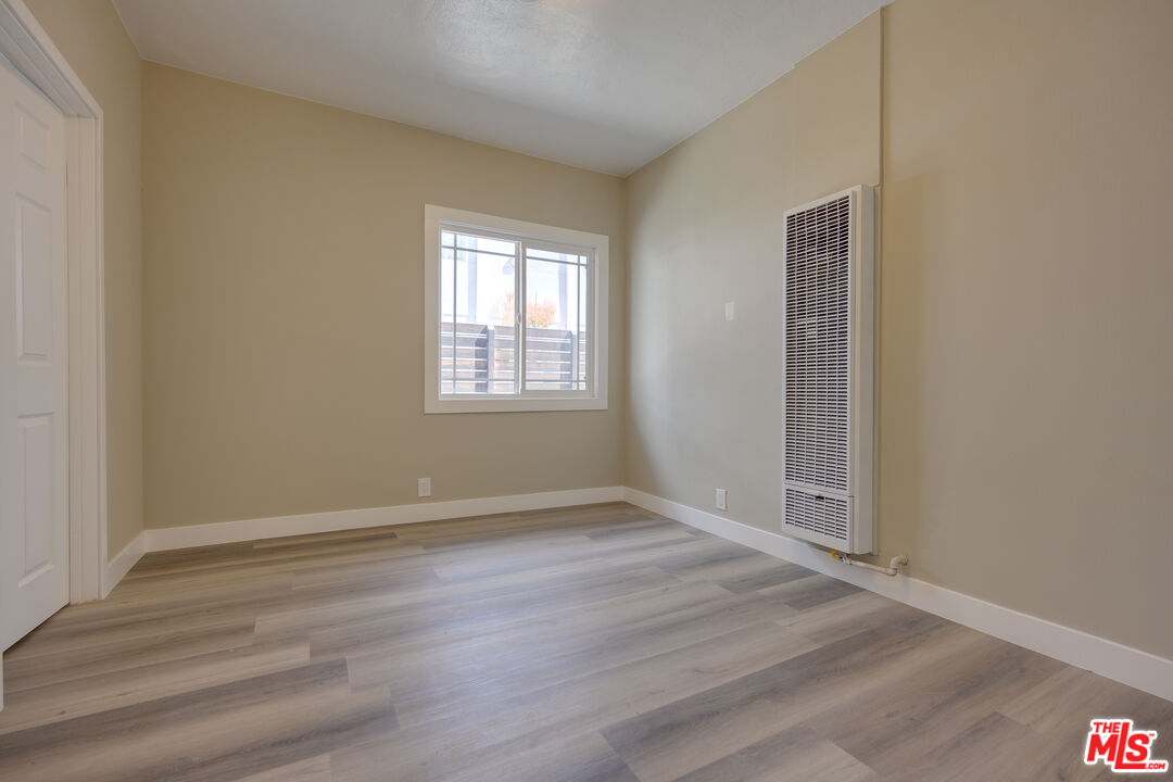 1127 N Formosa Ave