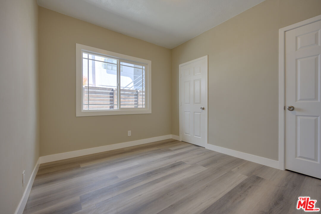 1127 N Formosa Ave