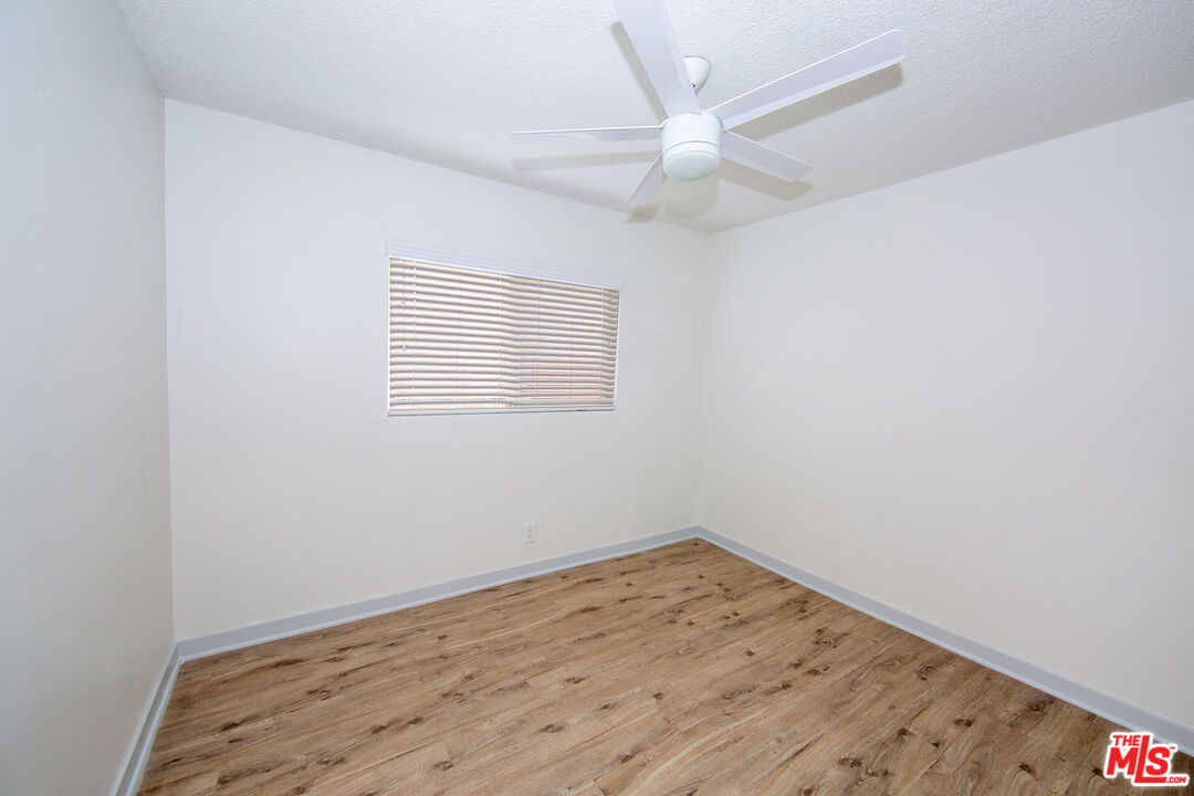 1470 Elm Ave