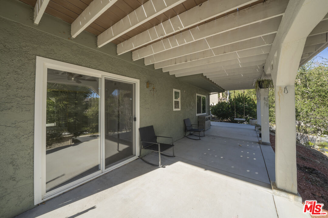 5705 Camelia Ln