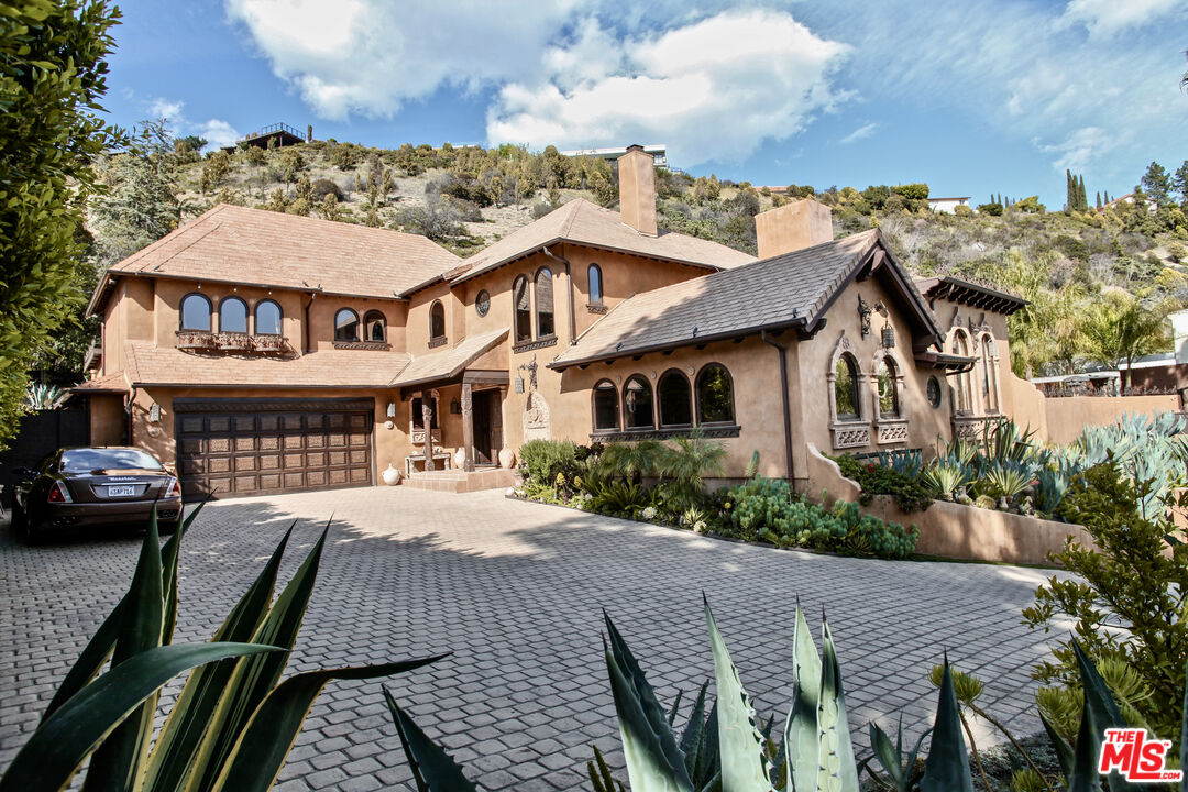 7947 Electra Dr