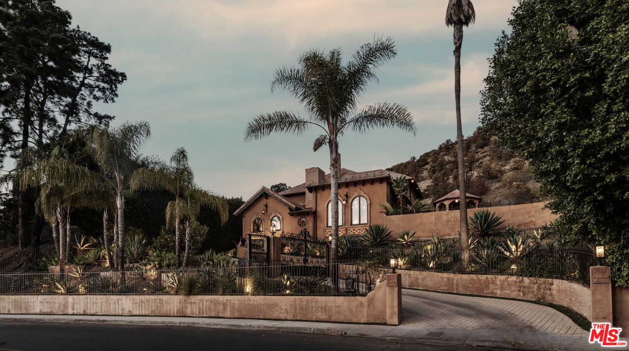 7947 Electra Dr