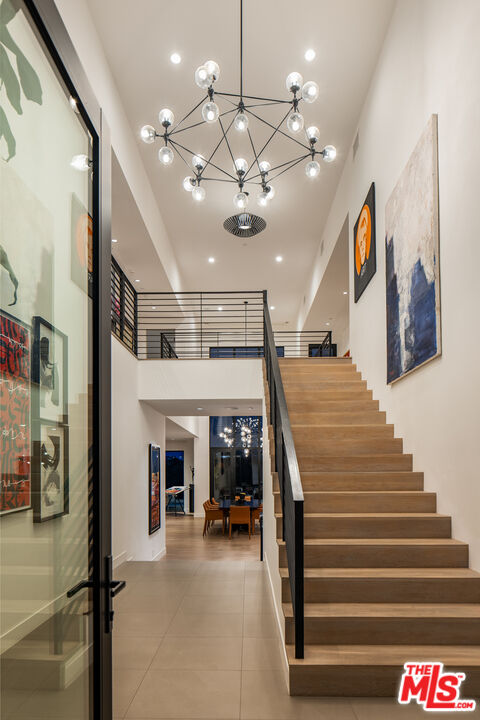 1172 LINDA FLORA DR