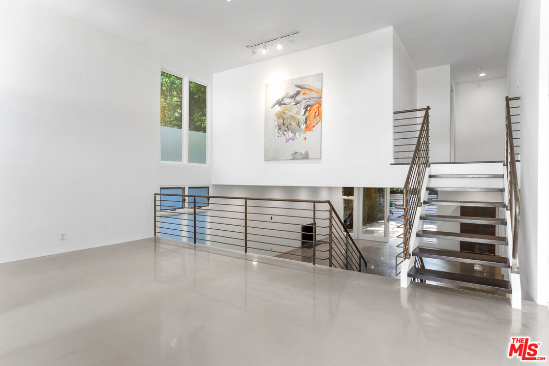 420 S Westgate Ave