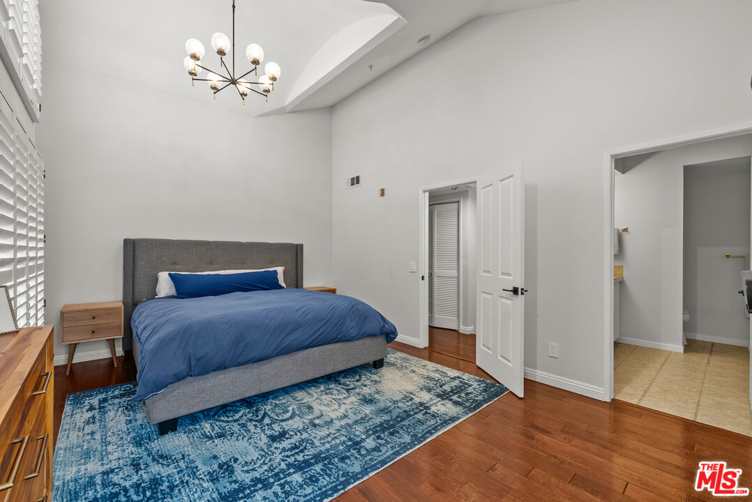 5107 Coldwater Canyon Ave Unit: 5