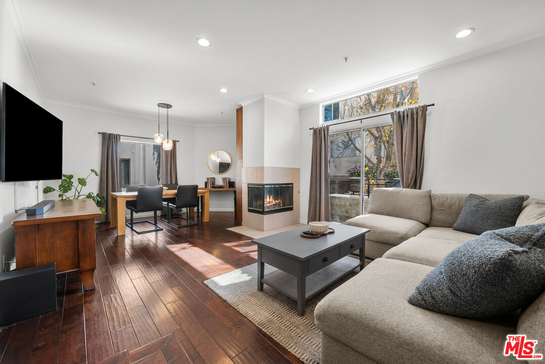 5107 Coldwater Canyon Ave Unit: 5