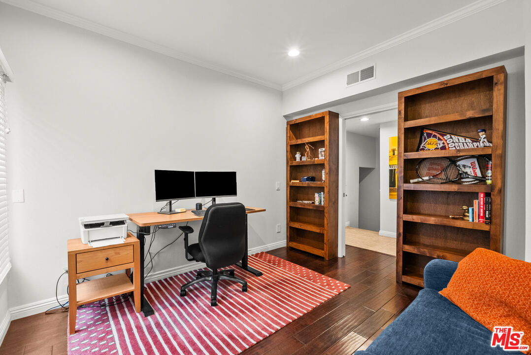 5107 Coldwater Canyon Ave Unit: 5