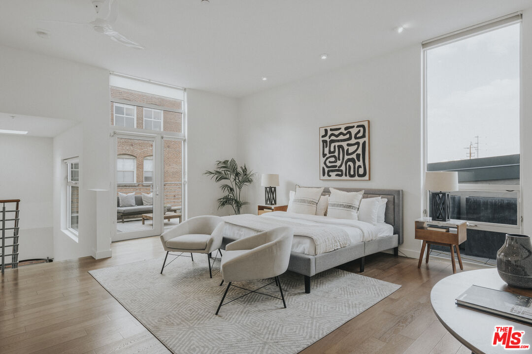 940 E 2nd St Unit: 36