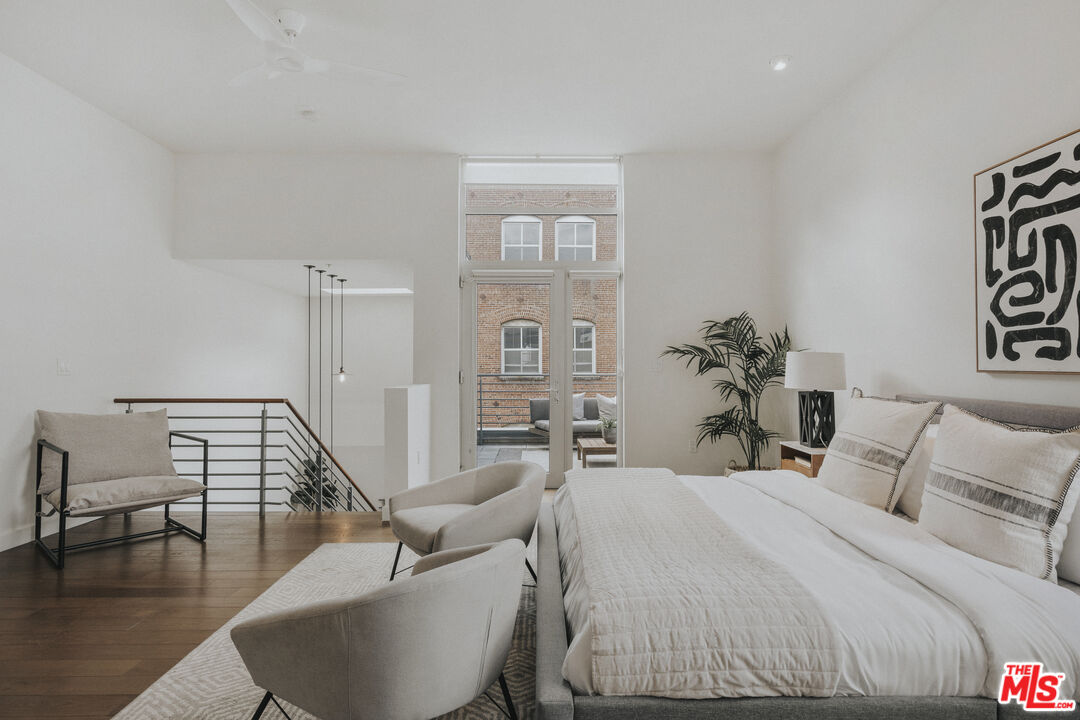 940 E 2nd St Unit: 36