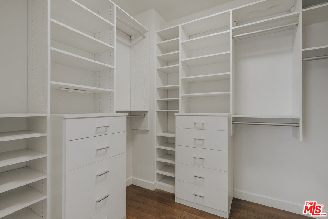 940 E 2nd St Unit: 36
