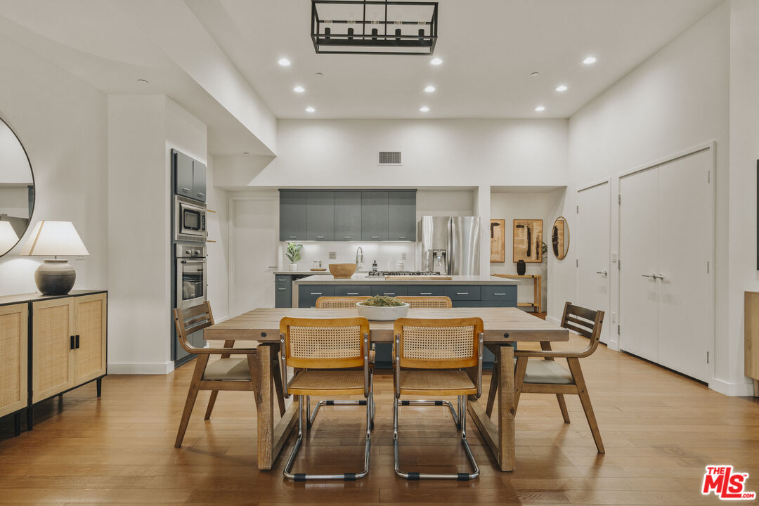 940 E 2nd St Unit: 36