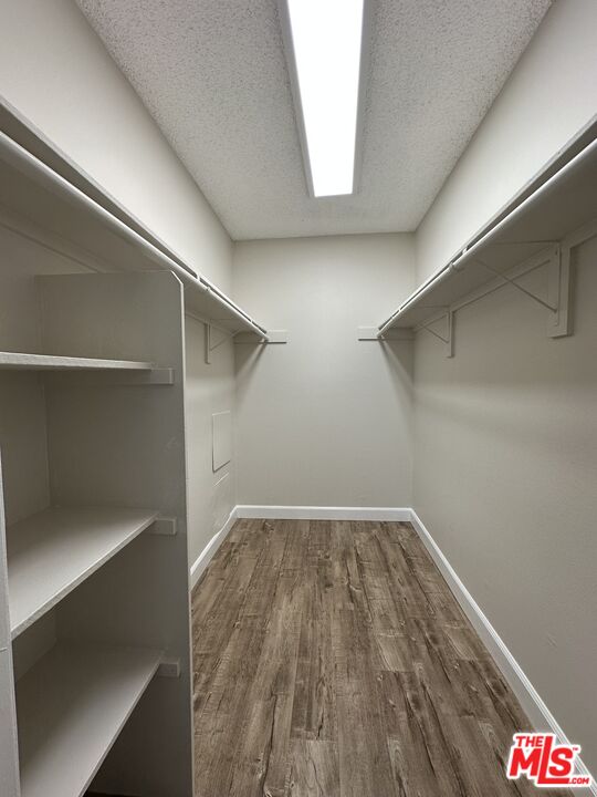 257 S Manhattan Pl Unit: 3